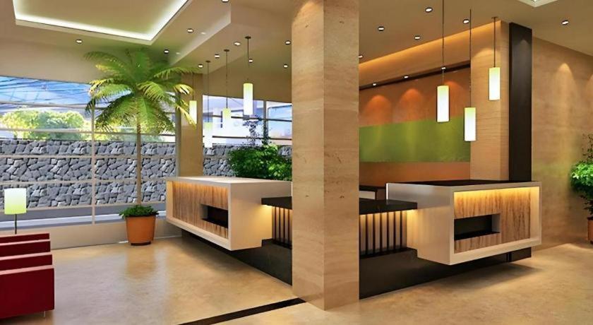Asoka Luxury Hotel Бандар-Лампунг Екстер'єр фото